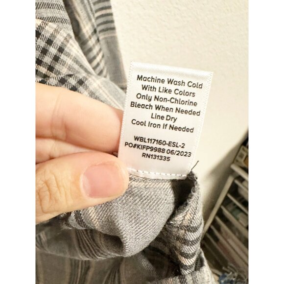 Evereve Declan Plaid Printed Top V Neck Balloon Sleeve Academia Preppy Size XL - Picture 4 of 6